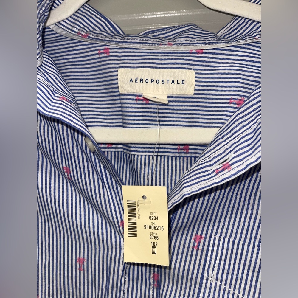 NWT Aeropostale Striped Blue White Striped Shirt with Pink Palm Trees - Picture 2 of 5